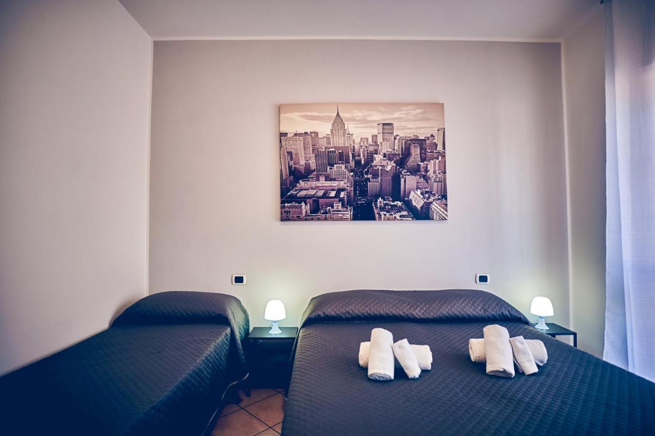 Travelershome 7Metri Guesthouse ชัมปีโน ภายนอก รูปภาพ